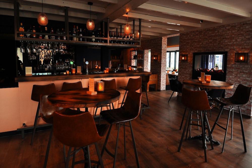 Boutique Hotel Herbergh Amsterdam Airport Free Parking Badhoevedorp Exterior foto